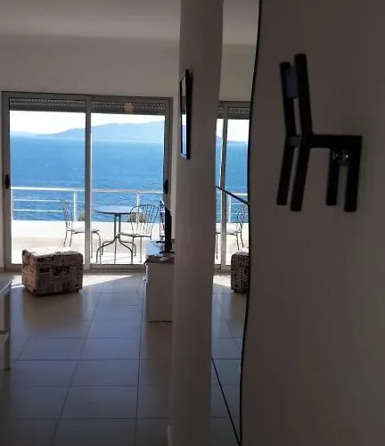 Apartment Poseidon Sea View *